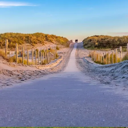 17 - Aan De Duinen, Aan Zee * Callantsoog