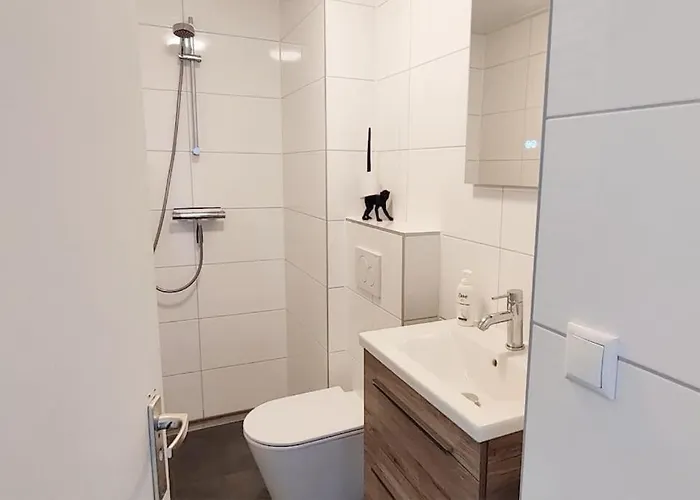 17 - Aan De Duinen, Aan Zee