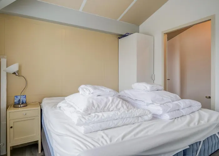 17 - Aan De Duinen, Aan Zee * Callantsoog